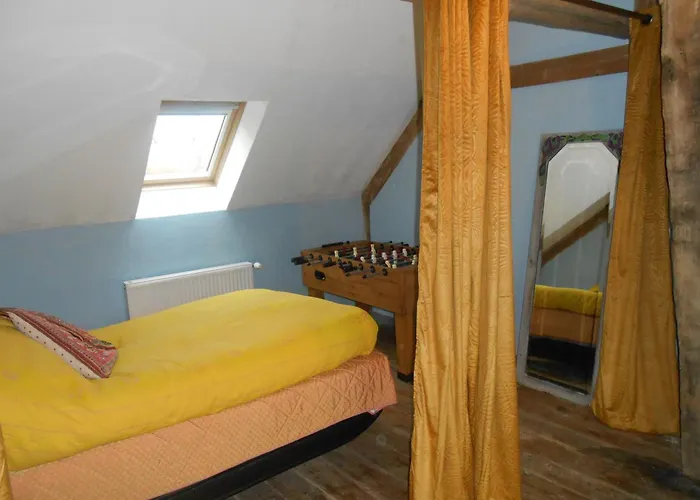 14 Rue De Monteville Appartement