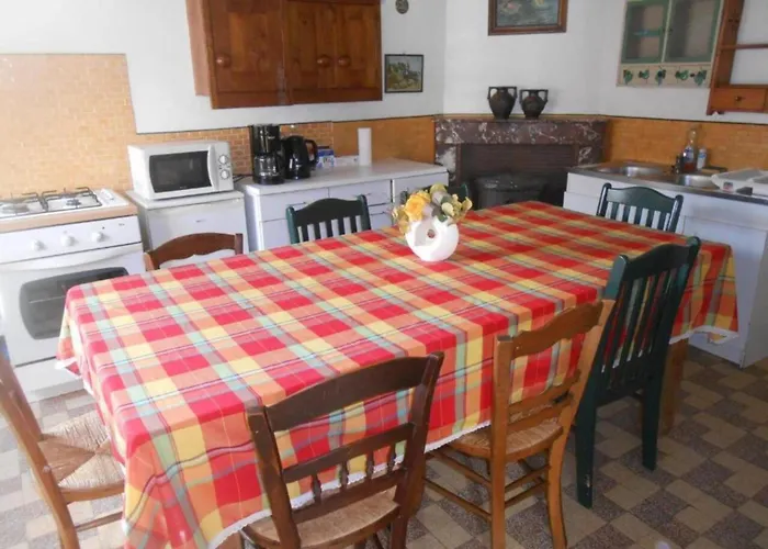 Appartement 14 Rue De Monteville *